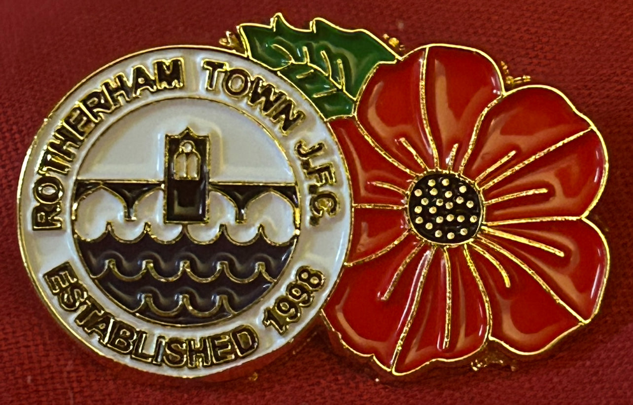 RTFC Poppy badge